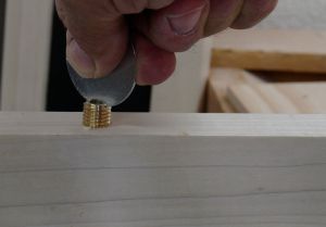 WoodworksbyJohn-PlatformBed-Framedetails-Threaded Insert-1