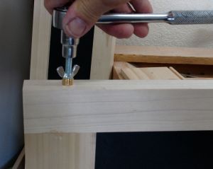 WoodworksbyJohn-PlatformBed-Framedetails-Threaded Insert-2