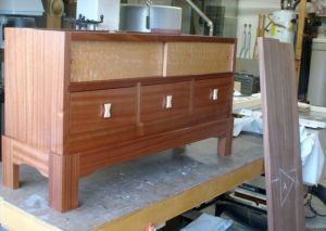 WoodworksbyJohn-HDTVStand-TopAttachmentBlocks-3