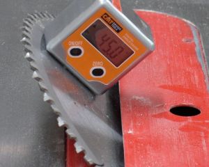 Exact 45 degrees angle is crucial