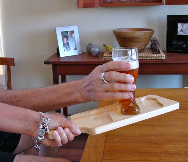 WoodworksbyJohn-LasVegasWoodworker-BeerBoot-servingpaddle