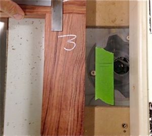 Router table to cut groove 