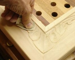 Sanding method, not with the grain!