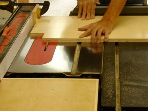 Grooving drawer unit sides